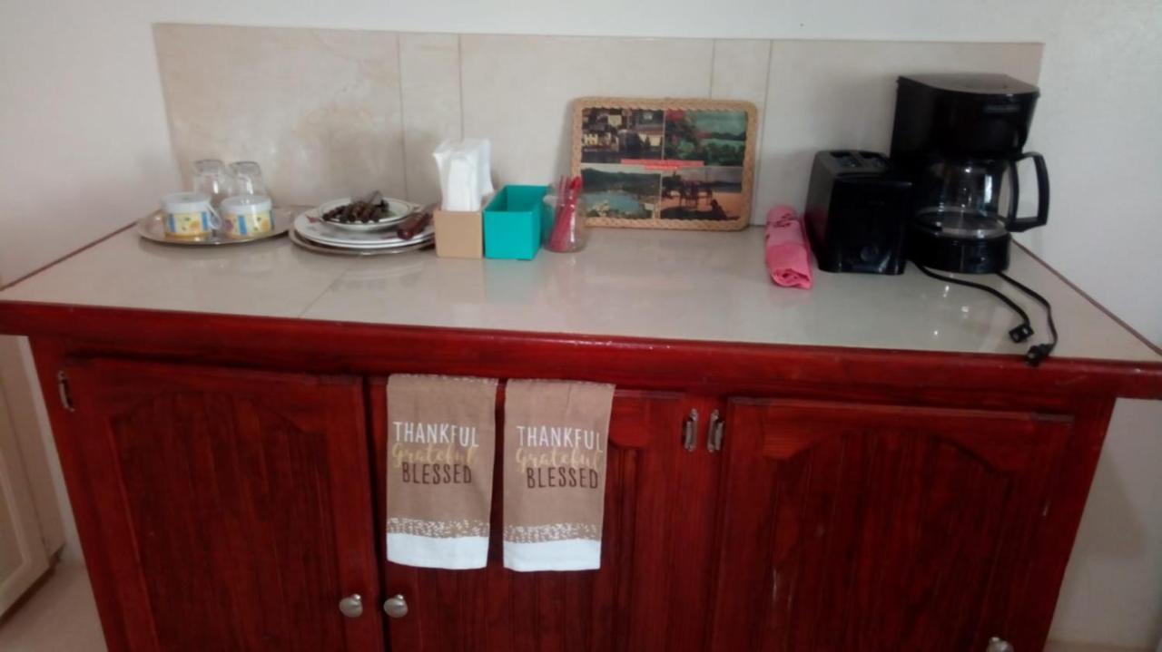 Cynson Villa Holiday Accommodations Christ Church Ngoại thất bức ảnh